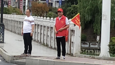 房县文旅局开展：街头文明劝导活动