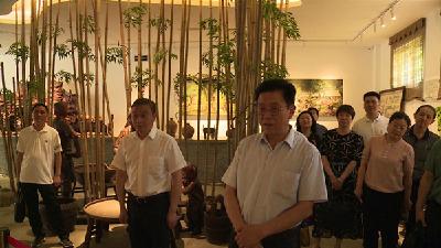 市人大常委会一行调研房县康养产业发展情况