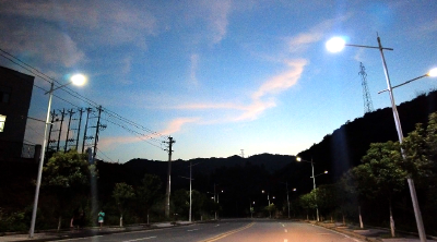 北城工业园区路灯多年“失明”问题已治理