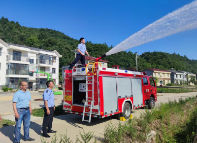 土城镇：硬措施抗干旱 聚全力解民忧