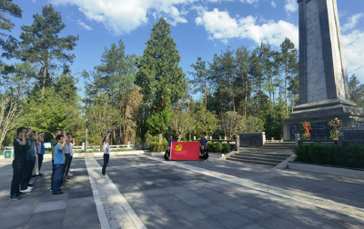 房县县委政法委“五个一”系列活动庆祝“七一”  