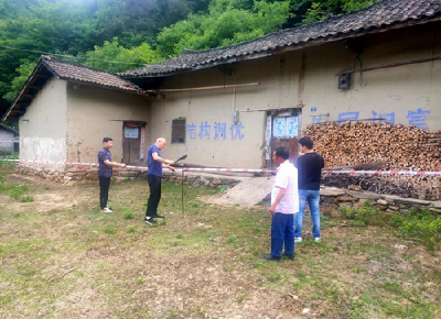 县人民法院驻村工作队：多措并举筑牢安全防线