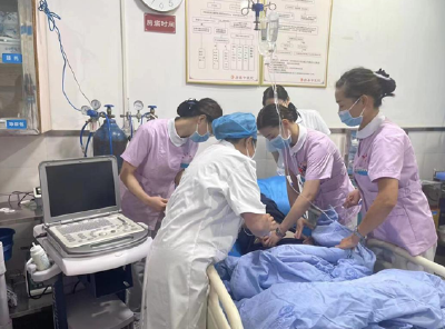 县中医院：开展“弘扬工匠精神 岗位大练兵”活动