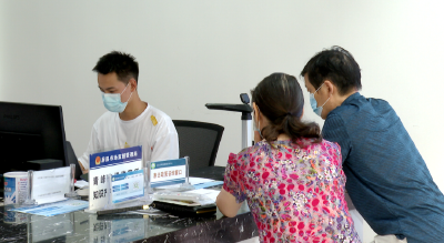 房县：建设便民服务中心 打通服务群众“最后一公里”