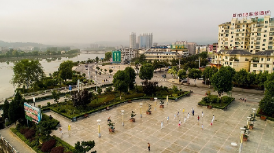 房县多点发力助推养老服务高质量发展