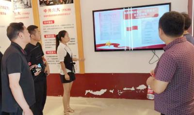 房县民政局：打造清廉村居 助力乡村振兴