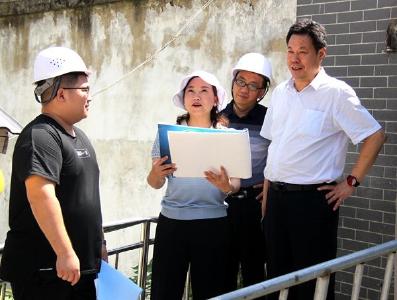 邹莉调研指导暑期校园安全和教育重点项目建设情况