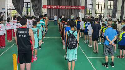 房县举行2022年十堰“奔跑吧少年”羽毛球比赛颁奖仪式