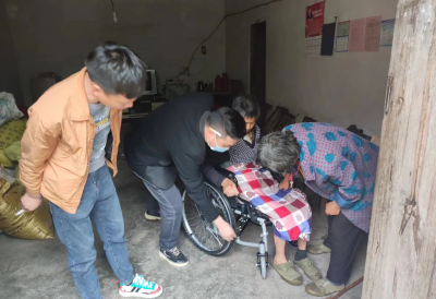窑淮镇：辅助器具送上门 温馨关怀暖人心
