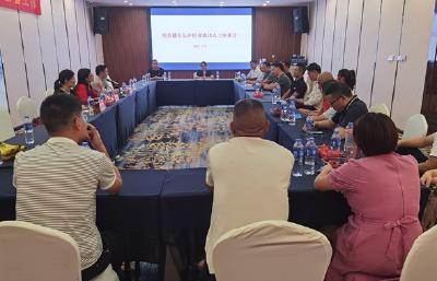 县工商联到长沙开展招商引资和筹备成立湖南房县商会工作