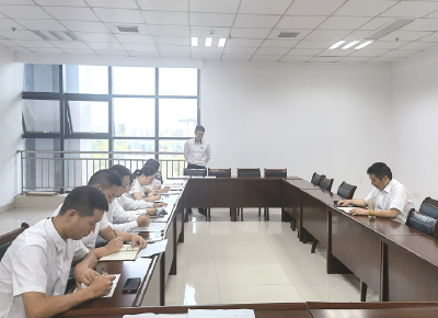县营商办：组织召开营商环境会