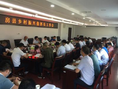 谢晓鸣要求：扎实推进防返贫动态监测和帮扶工作