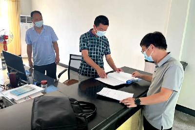 尹吉甫镇：强化督导  守牢疫情防控防线  