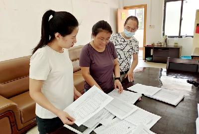 县纪委监委：吹响节前“监督哨”  持之以恒纠“四风”