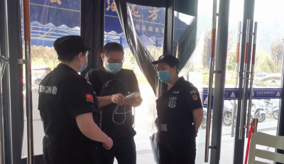 房县政务服务中心：防疫不“妨事” 日接待办事群众2000余人次