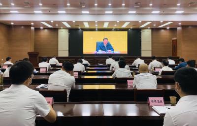 纪道清强调：以“时时放心不下”的责任感 扎实做好安全生产工作