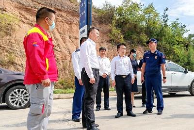 陶克坤带队检查国庆节前安全生产工作