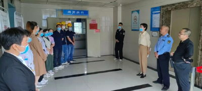 县中医院：强化应急预案演练 保障电梯运行安全