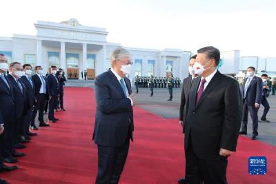 《求是》杂志发表习近平总书记重要文章《坚持和发展中国特色社会主义要一以贯之》 