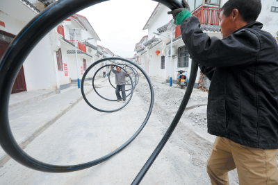 房县：织密供水管网 保障饮水安全