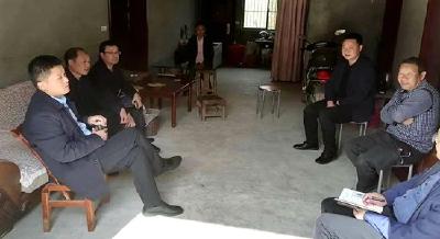 马兰起到大木厂镇东河村调研乡村振兴工作