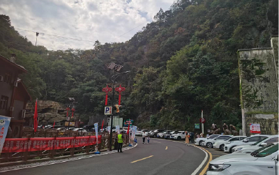 野人谷镇：假前筑防线 平安伴寒假