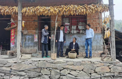 万峪河乡纪委：靠前监督 护航秋收秋种