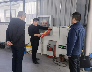 饶正涛到北城工业园调研企业安全生产和优化营商环境工作