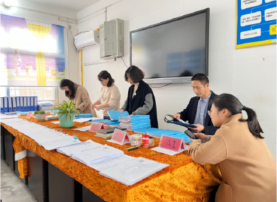 化龙堰镇中心幼儿园打造“规范、健康、稳步、特色、内涵式”优质园区环境