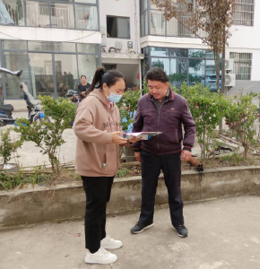 大木厂镇人社中心：人社政策进小区  服务群众零距离