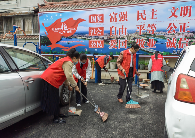 房县城关镇：党群连心齐上阵  共同缔造“新生活”