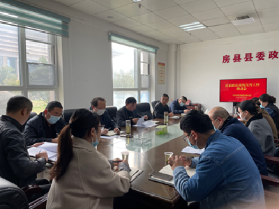 房县政法委：理论加实践 打造高素质政法宣传队伍