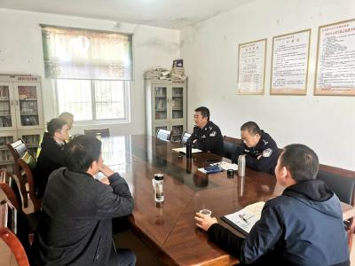 县公安交警大队：慰问驻村工作队 助力乡村振兴