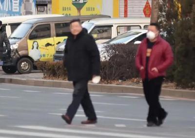 暗访！发现部分居民防控意识淡薄