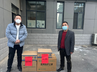 爱心捐赠暖人心