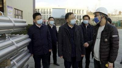 黎东辉来房县开展实践活动并调研乡村振兴和工业经济运行情况