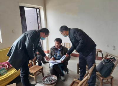 回龙乡：困难群众有“医”靠 “送药下乡”暖民心