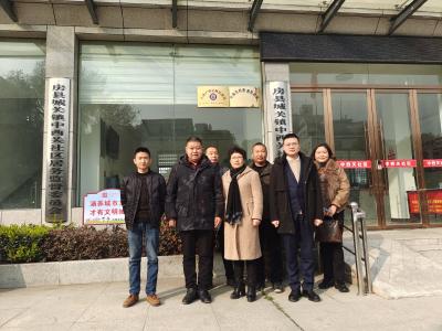  房县自然资源和规划局开展“不动产登记服务进红色驿站、畅通服务群众最后一米”活动