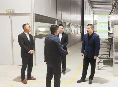 房县农商行助力大木厂红薯产业创新发展