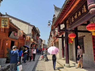 军店老街：修复明清古街成为新晋网红打卡地