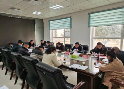 县政法委： 着力“四个突出”  提能力转作风