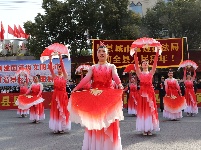 房县正月十三民间文艺大巡游