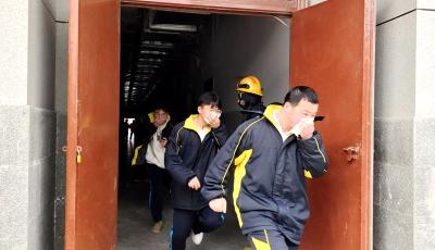 开学第一课 消防进校园