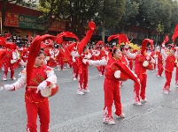 房县正月十三民间文艺大巡游