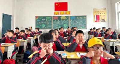门古寺镇河兴小学开展爱眼护眼系列活动    