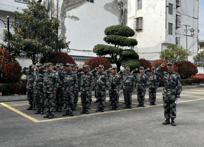 化龙堰镇：民兵整组强作风 集中点兵亮风采