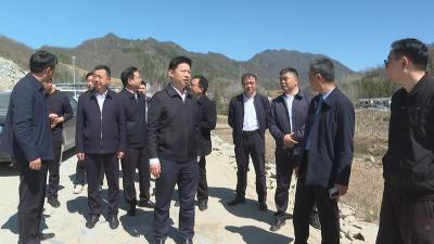 纪道清谢晓鸣到土城镇调研全域土地综合整治工作