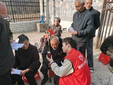 青峰镇：养老认证送上门   便民服务暖人心 