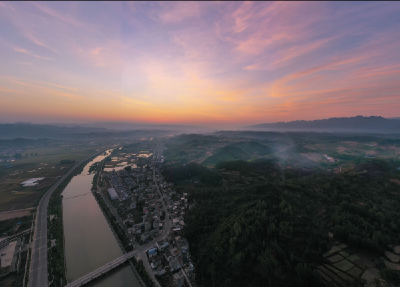 房县2个项目入选全省服务业“五个一百工程”重大示范项目建设计划