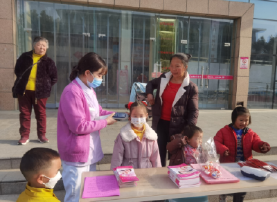 县保健院：举办“预防听力障碍，共享美好时代”义诊活动